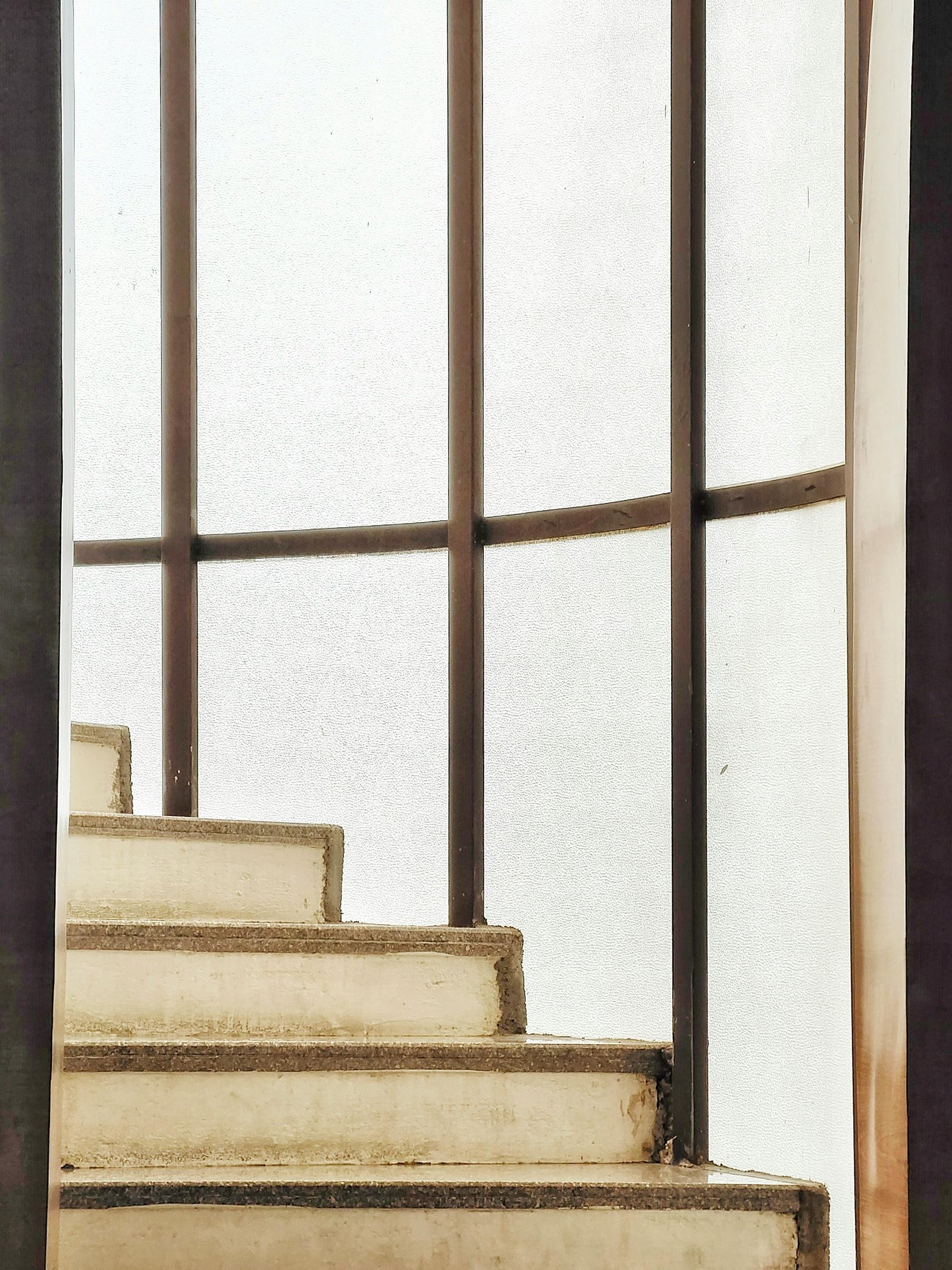 Zoom sur des matériaux écologiques : bois certifié, béton de chanvre, isolants biosourcés